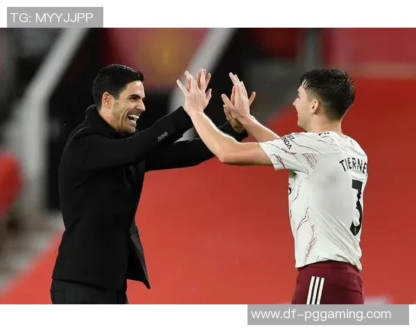 威尔士奥沙利与平奇斯女裁判的精彩对决与争议瞬间分析