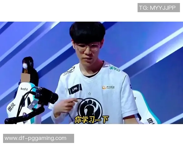 LPL德杯呈现严峻BUG!老干爹被逼屈服,官方不修客户端直接判负 LPL德杯呈现严峻BUG!老干爹被逼屈服,官方不修客户端直接判负