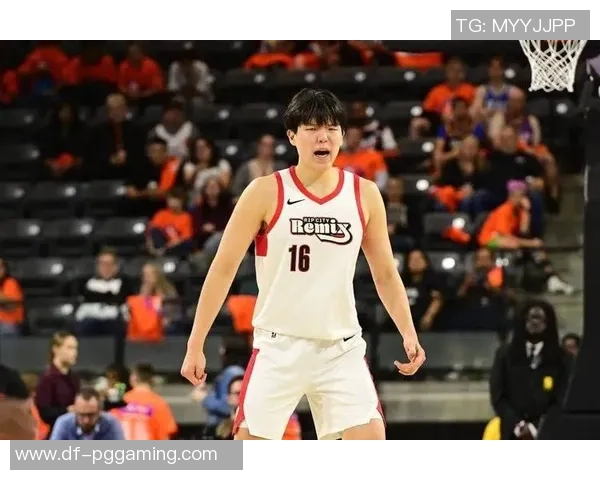 杨瀚森NBA生计初次连两场0分：候补62秒1中0仅1篮板 陷得分荒