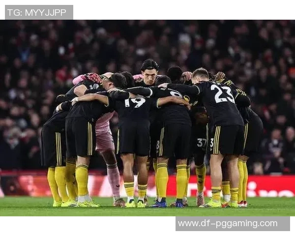 清晨4点 曼联出战：赢3-0将连超6队 杀进英超前4 首发曝光